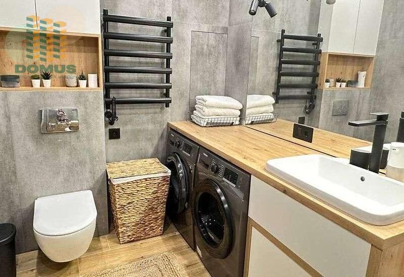 Продам 2-х комн ЖК "Омега"! Толбухина! Современный ремонт!