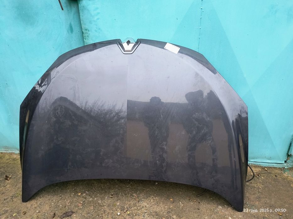 Продам капот Рено Меган 3 TEB66  2011рік