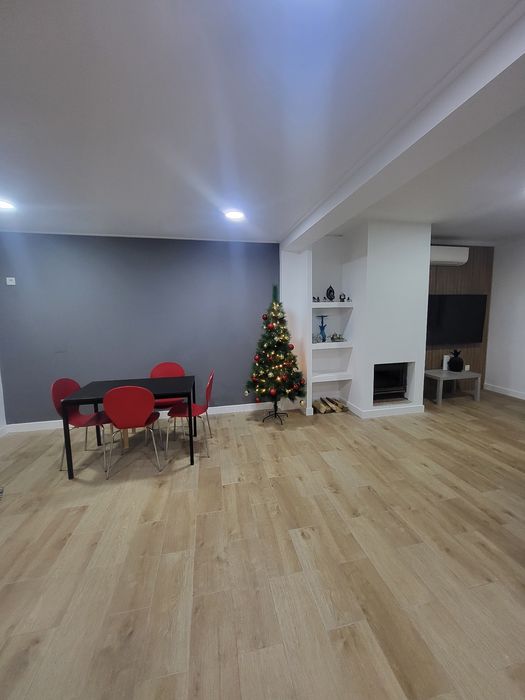 Moradia T4 + T2 Alhos Vedros
