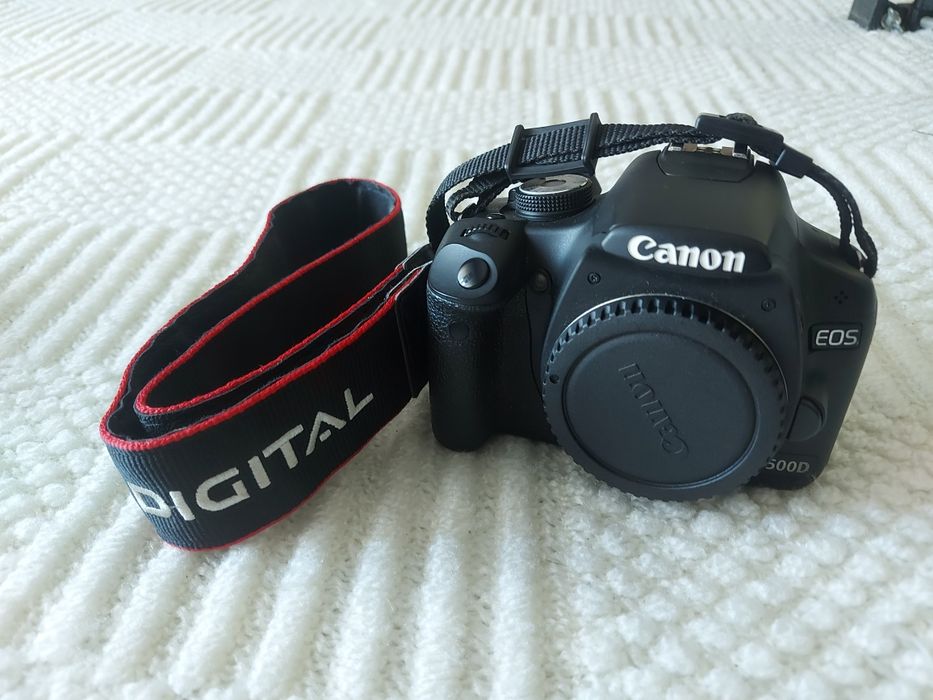 Maquina Canon 550D