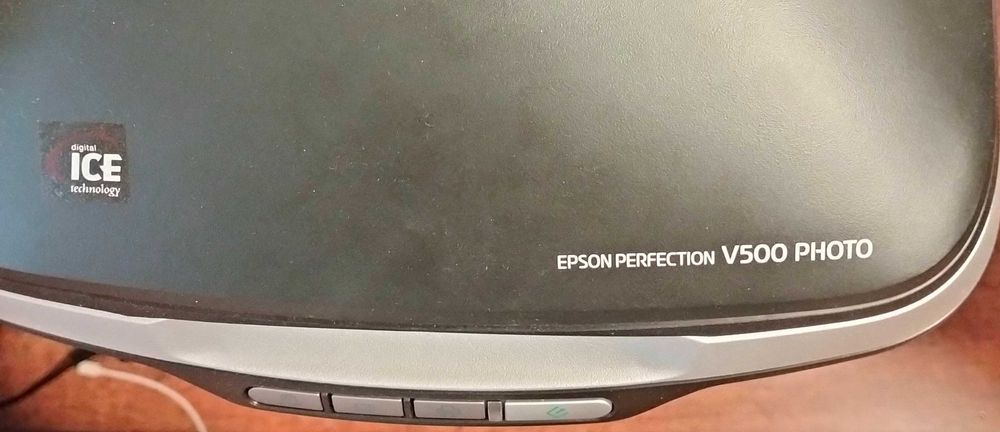 Оцифровка (сканирование) фотопленок