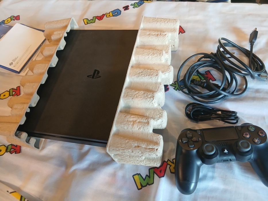 Konsola PS4 SLIM 500gb oryginalny karton (dość rzadki wypust) sklep