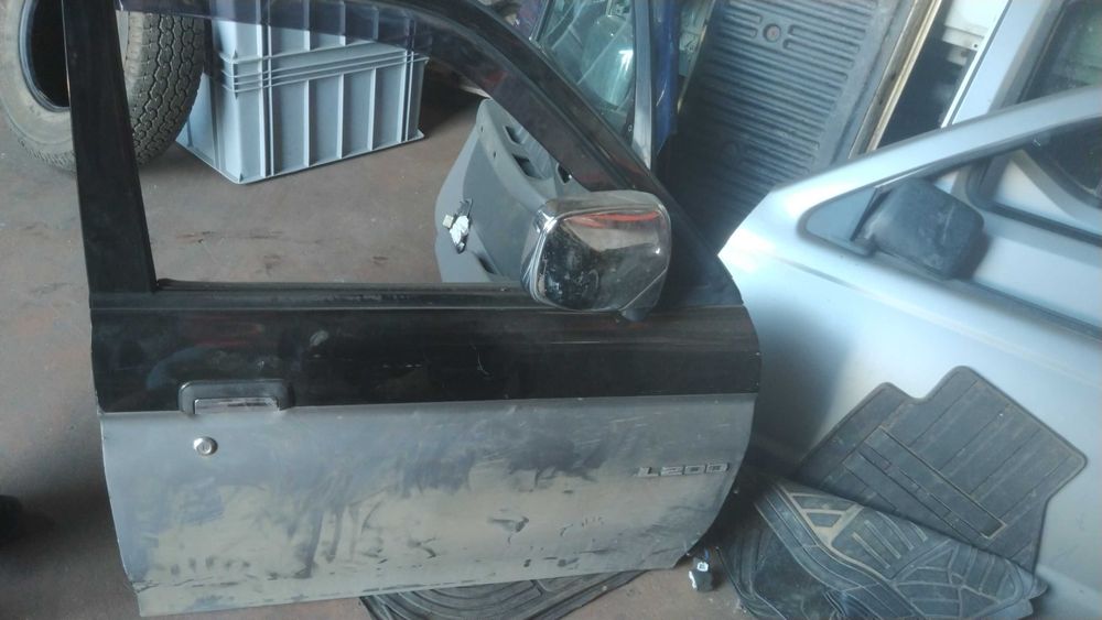 Portas Mitsubishi L200