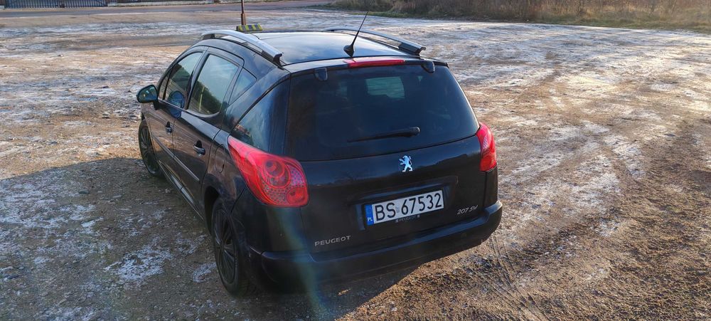 Peugeot 207 SW Diesel 1.6 2007 rok ważne PT i OC