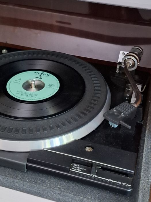 Gira discos vintage