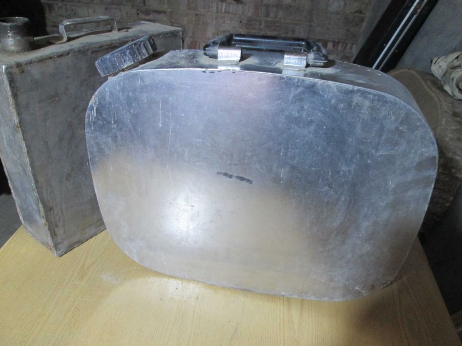 Каністра металічна. нержавійка.