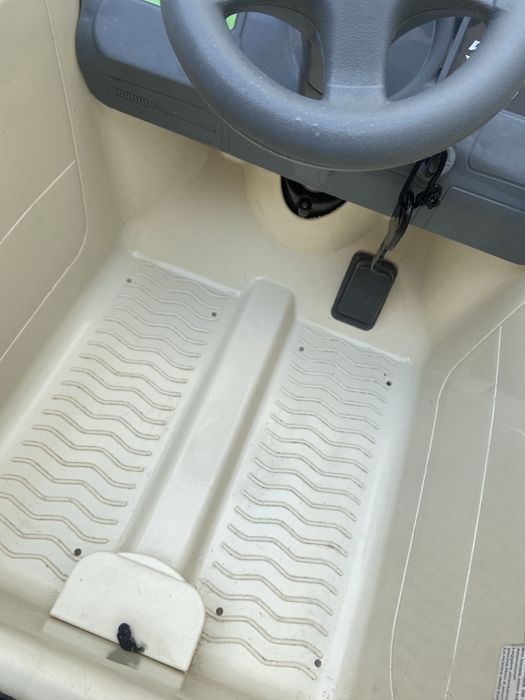 VENDO CARRINHO PARA CRIANÇA IMPECAVEL FIAT 500