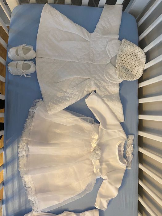 Komplecik na chrzest dla dziewczynki