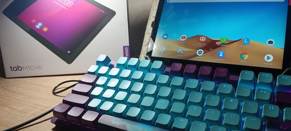 Lenovo Tab M10 + Чехол