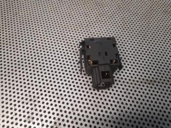 Botão / interruptor de luzes VOLKSWAGEN Passat (3B3)
