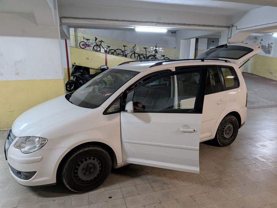 VW Touran, 7 lugares, excelente estado