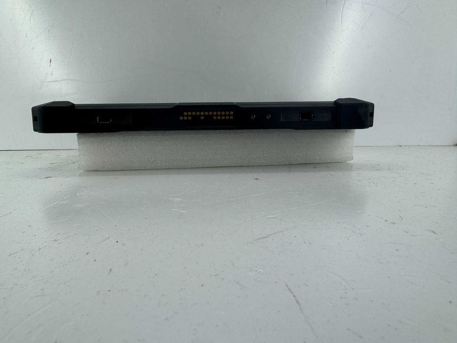 Dell 7202 Rugged 11.6" M-5Y71 8Гб 128 Гб LTE броньований планшет IP-65