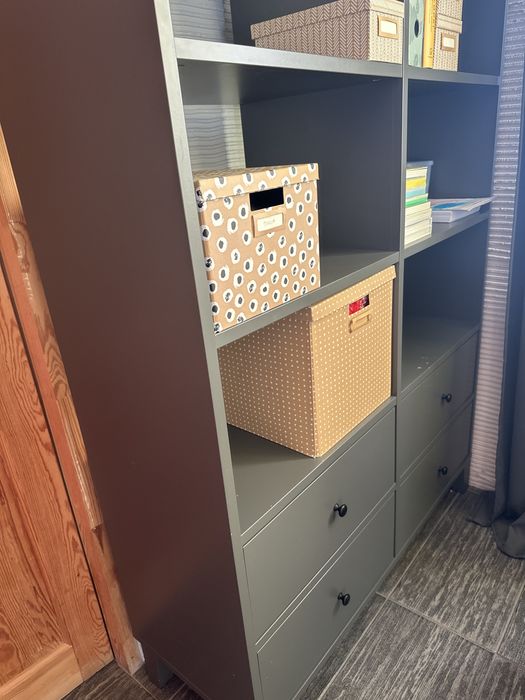 Witryna Ikea z szufladami