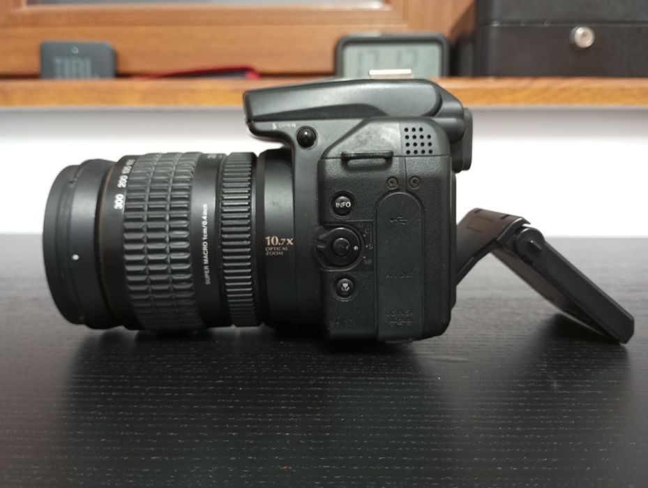 Aparat lustrzanka Fujifilm FinePix S9600