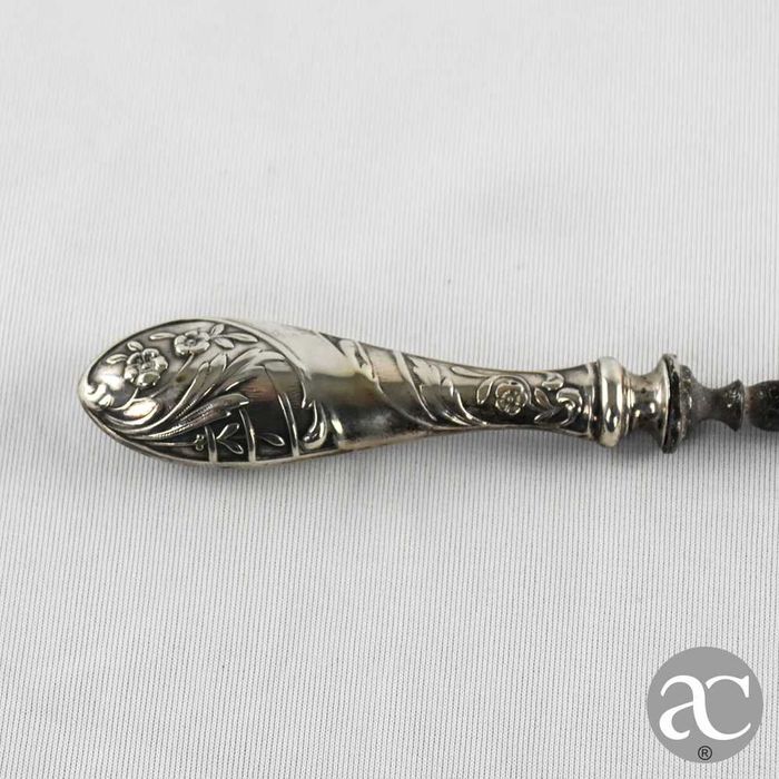 Gancho para botões / cordões (buttonhook) prata portuguesa, séc. XIX