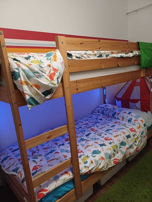Beliche IKEA MYDAL (90x200)