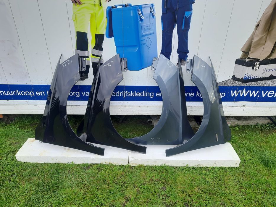 Błotnik przód przedni prawy lewy akryl Skoda Fabia III