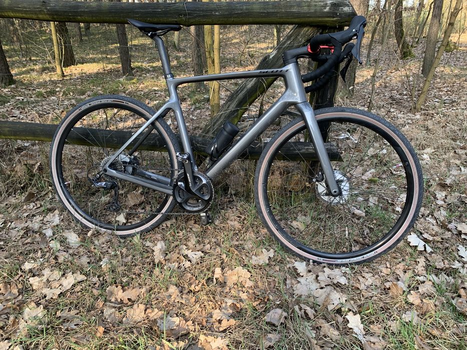 Scott addict gravel 10