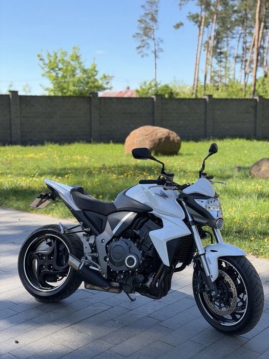 Honda cb1000r 2010