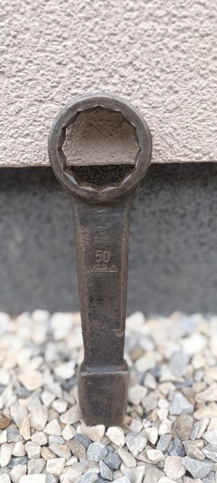Klucze oczkowe pobijak gedore