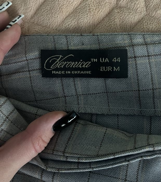 Трендова спідниця-шорти сіра у клітинку, стан ідеальний