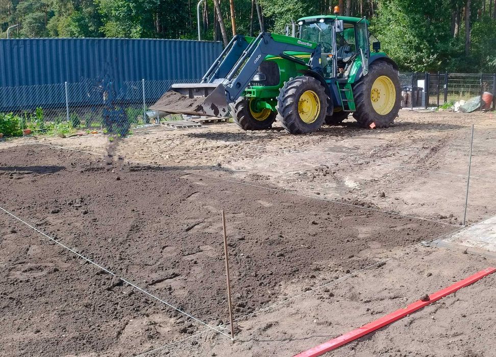 Wywóz ziemi oraz Transport ciągnikiem rolniczym