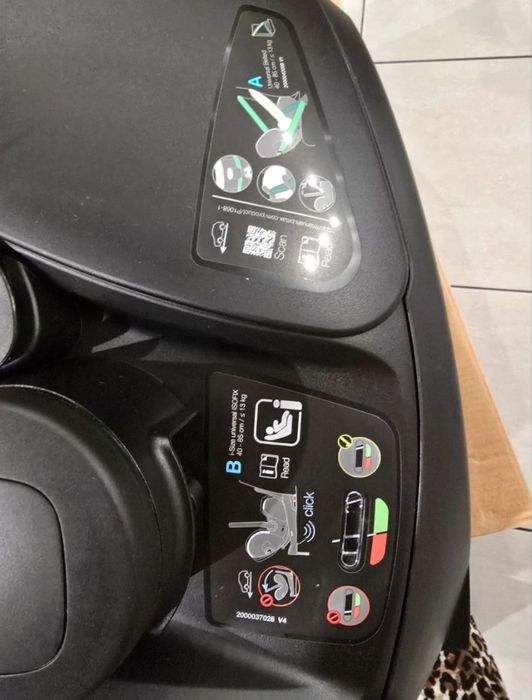 Автокрісло britax