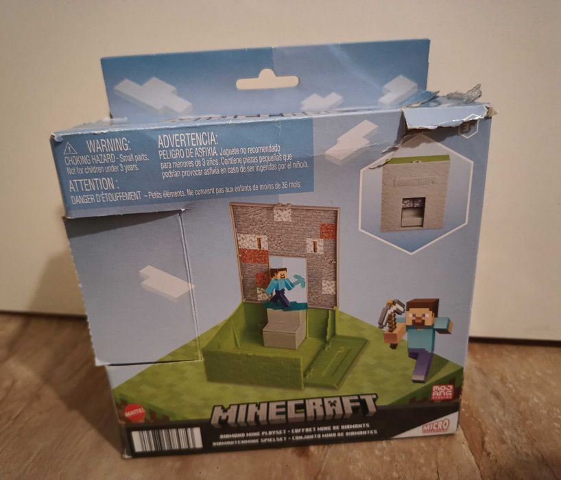 Minecraft figurka domek