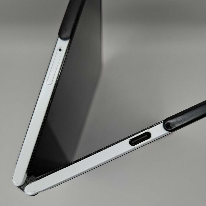 Smartfon składany Microsoft Surface Duo 2