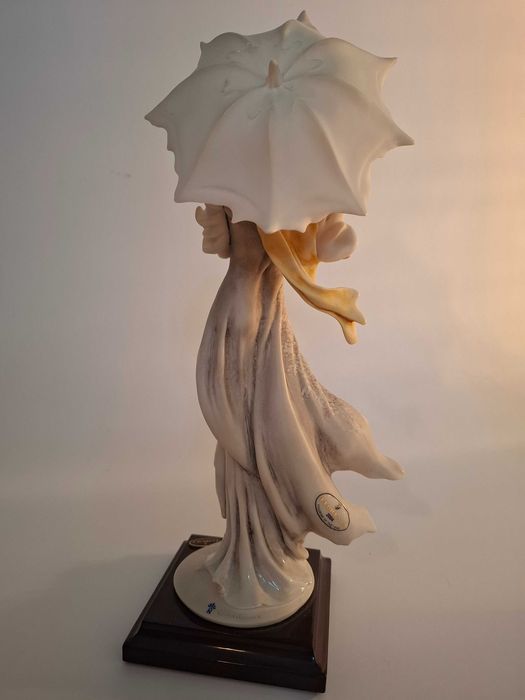 Figurka z kolekcji Florence Giuseppe Armani Warszawa Praga