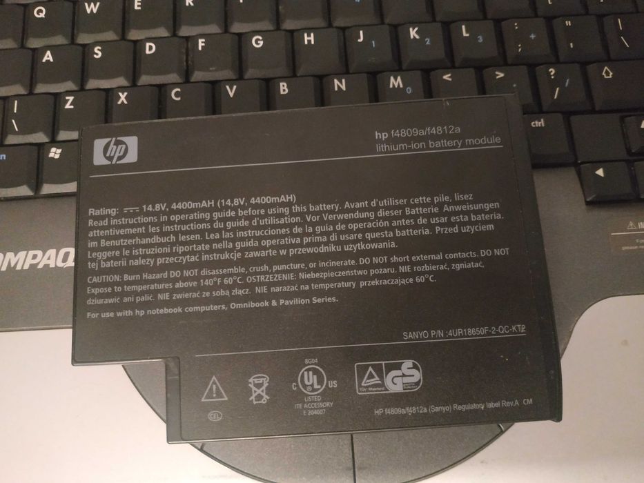 laptop compaq Presario 2100 - uszkodzony