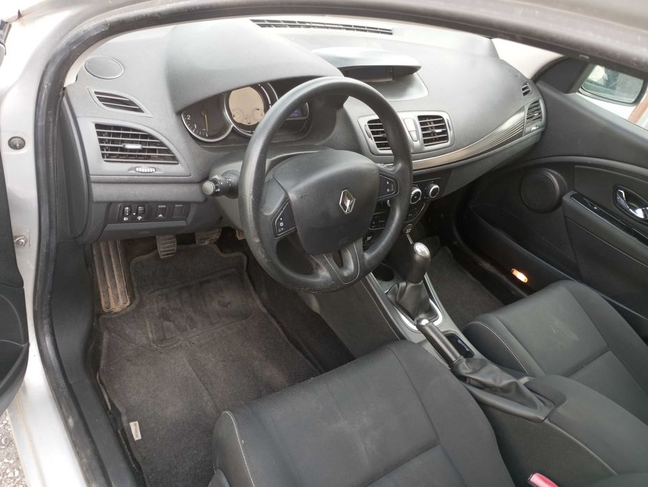 Renault Megane 3 1.5 diesel 2012 rok kombi
