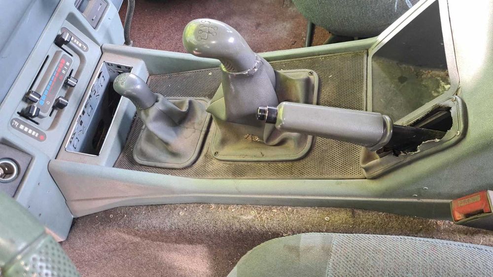 Land Rover Discovery 200 cubby box 150€