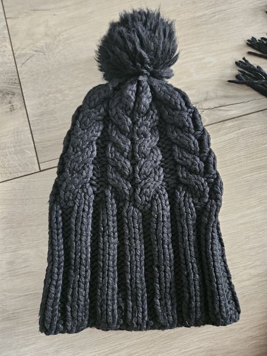 Komplet zimowy damski szalik + czapka h&m