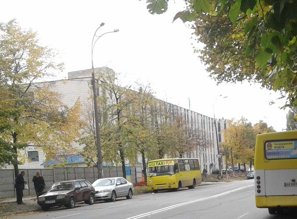 Оренда гаража 5083, Теремки 2, ул. Касіяна,1, біля Іподрому, 5 поверх, 18кв. м