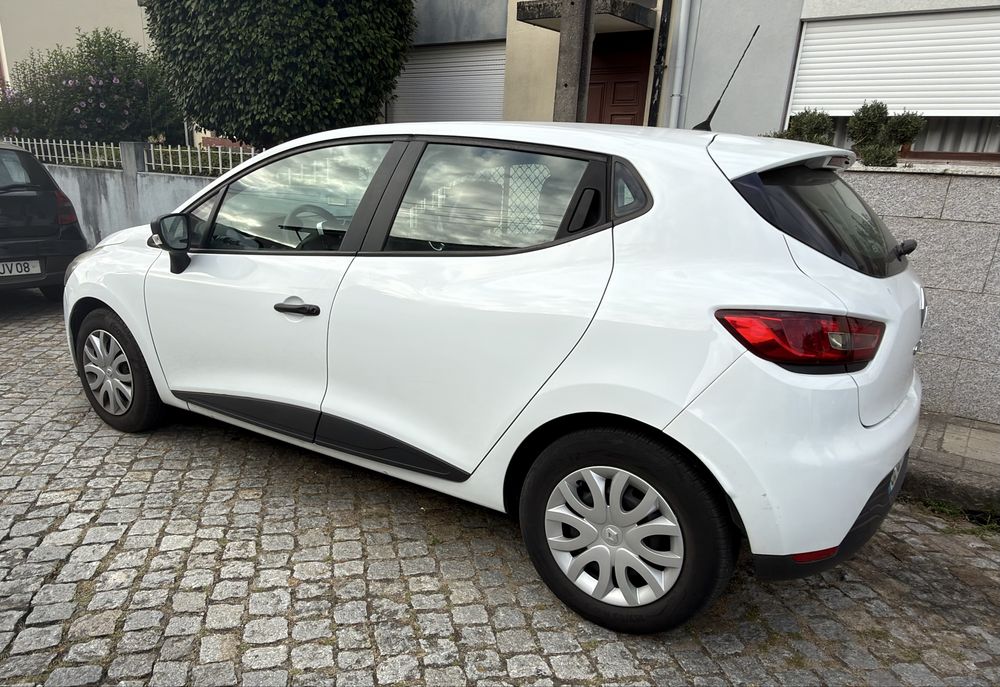 Clio 4 1.5 DCi Comercial
