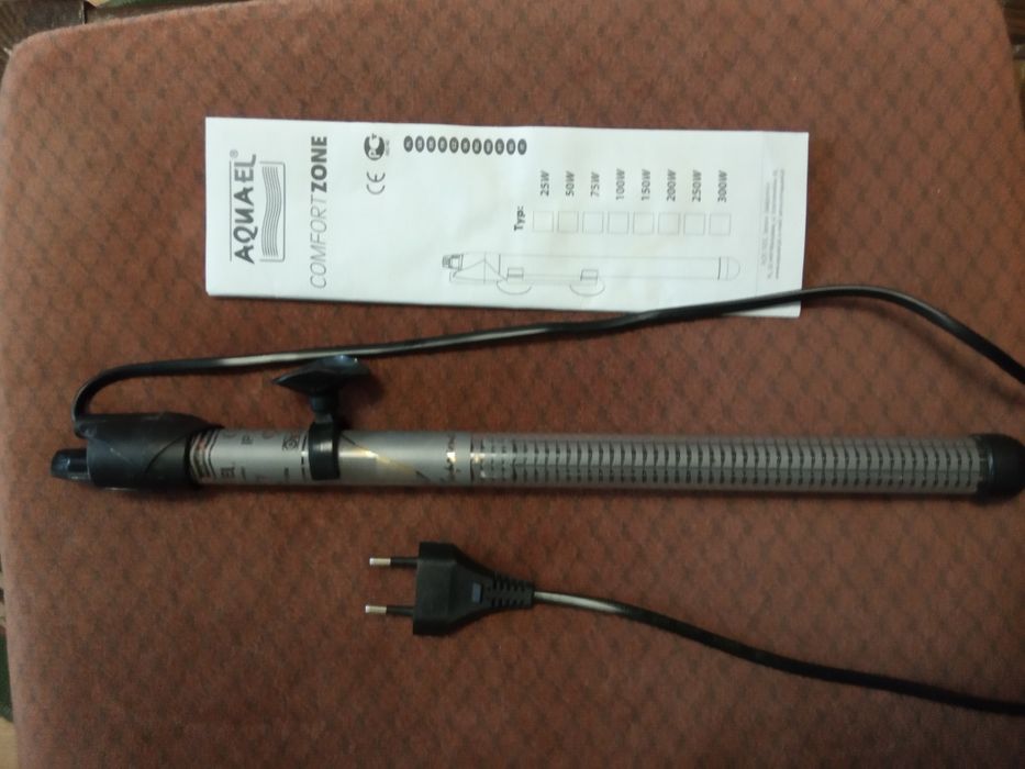 Продаю внутренний фильтр для аквариума, компрессор и прочее.