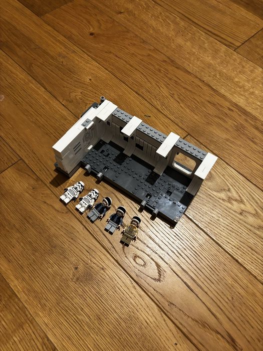 Lego star wars.