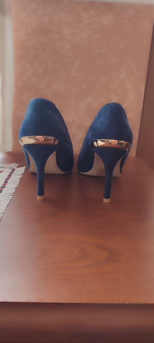 Туфлі 38р жіночі