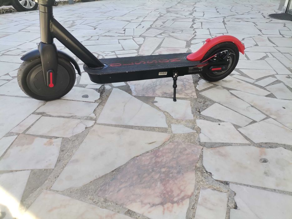 Trotinetes, motos, bicicletas  eléctricas reparações