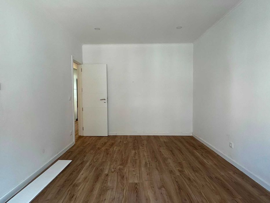 Apartamento T3 em Corroios