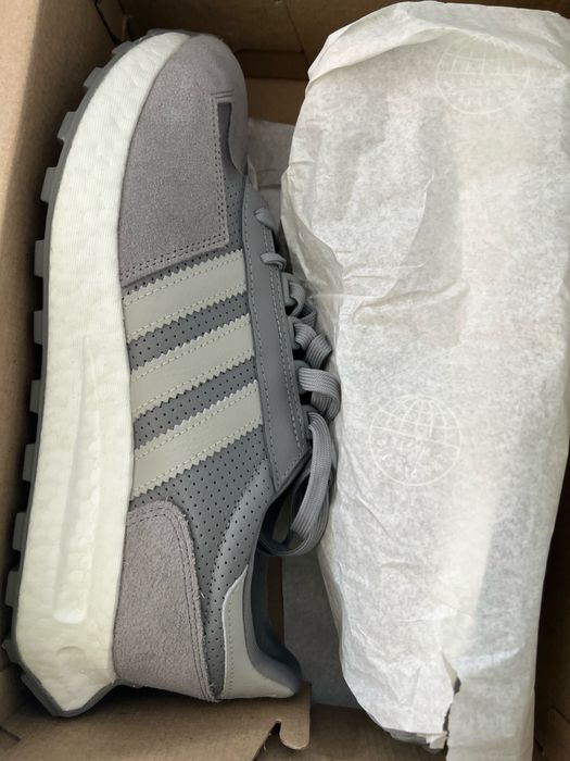 Ténis Adidas Retropy Cinza, 44