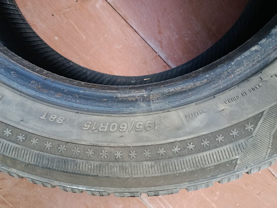 продам шини 195/60/15