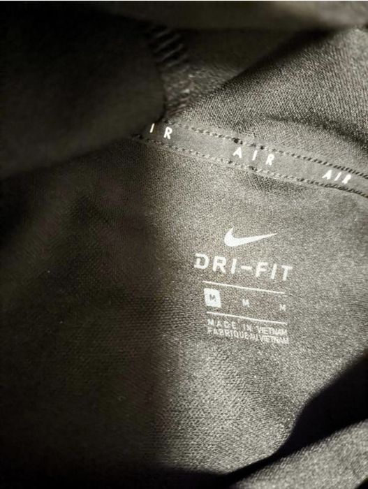 Жилетка кофта nike без рукавів