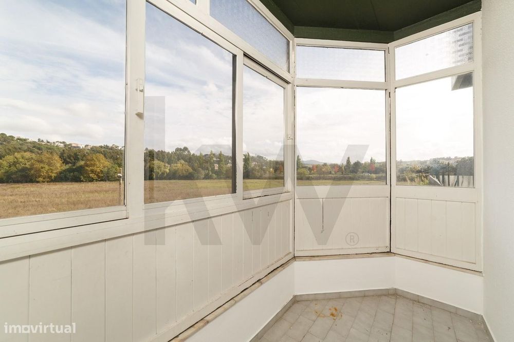 T3 com terraço e garagem a 5 minutos do centro de Leiria