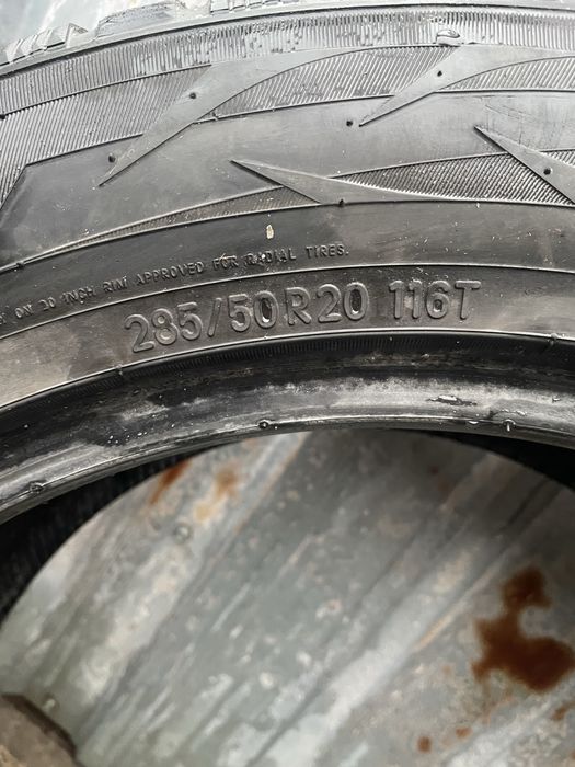 Резина зима Toyo 285 50 R20