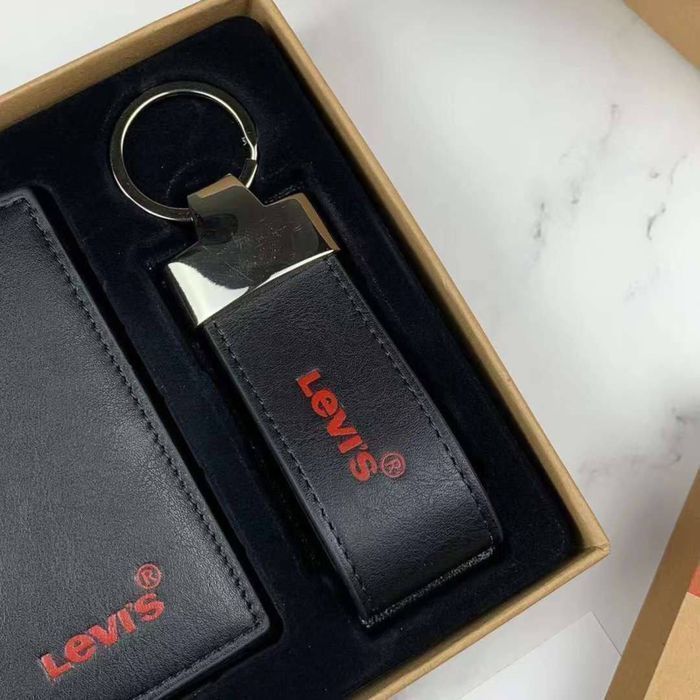 Мужской кошелек Levis купить черный коричневый гаманець левайс