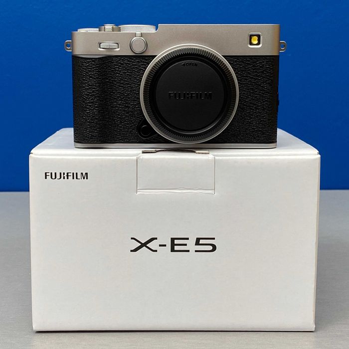 Fujifilm X-E5 (Corpo) - 40.2MP | 3 ANOS DE GARANTIA