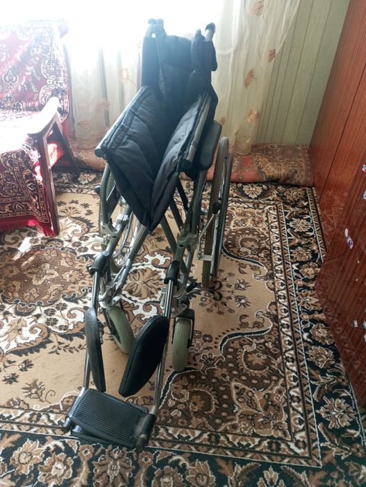 Візок інвалідний