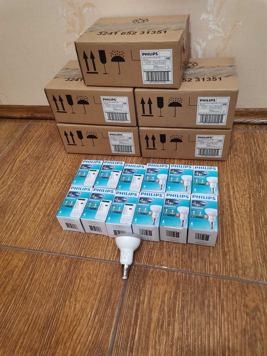 Лампочка led Philips E14 4w 6500k 35mA